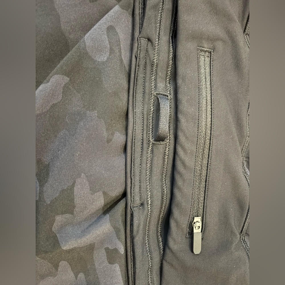 lululemon athletica Black Camo Skort-size 6 regular - Picture 9 of 14
